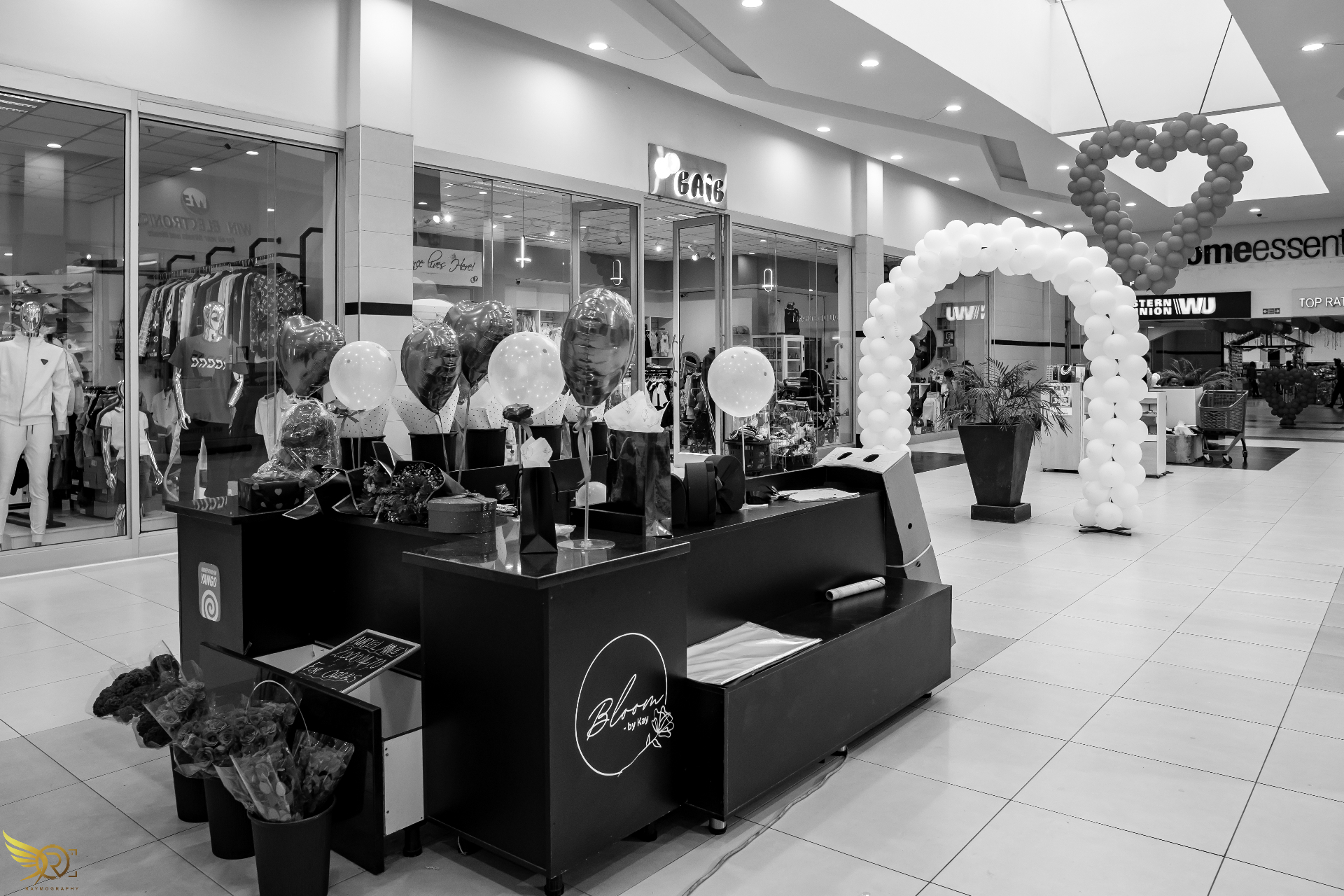 Mall Balloon Display